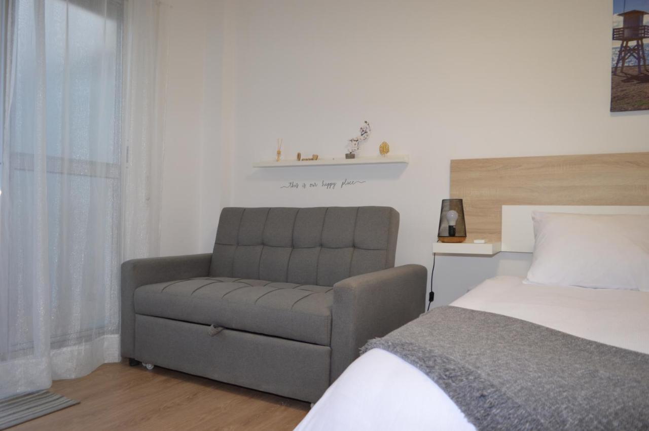Floridos Playa Piso Reformado De 2 Habitaciones A 50M De La Playa La Cala Del Moral エクステリア 写真