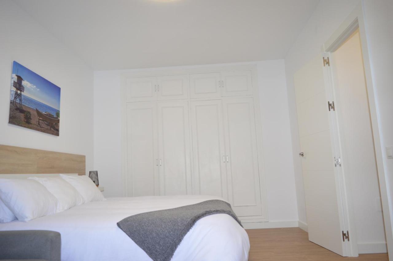 Floridos Playa Piso Reformado De 2 Habitaciones A 50M De La Playa La Cala Del Moral エクステリア 写真